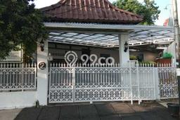 Ready to Use! Premium House LT 272m2 Desain Elegan di Supomo Ready to Use! Premium House LT 272m2 Desain Elegan di Supomo