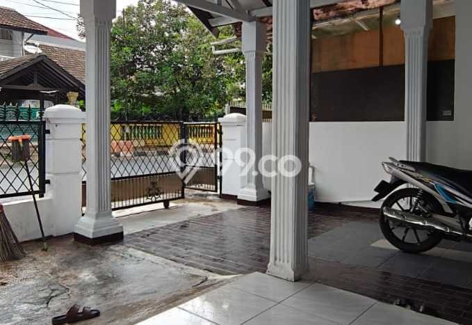 Jual Rumah Strategis Bagus Punya 4 KT di Buaran Jakarta Timur SHM Jual Rumah Strategis Bagus Punya 4 KT di Buaran Jakarta Timur SHM