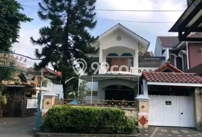 Dijual Hunian Mewah dengan Fasilitas Sekitar Komplit di Duren Sawit, Jakarta Timur Dijual Hunian Mewah dengan Fasilitas Sekitar Komplit di Duren Sawit, Jakarta Timur