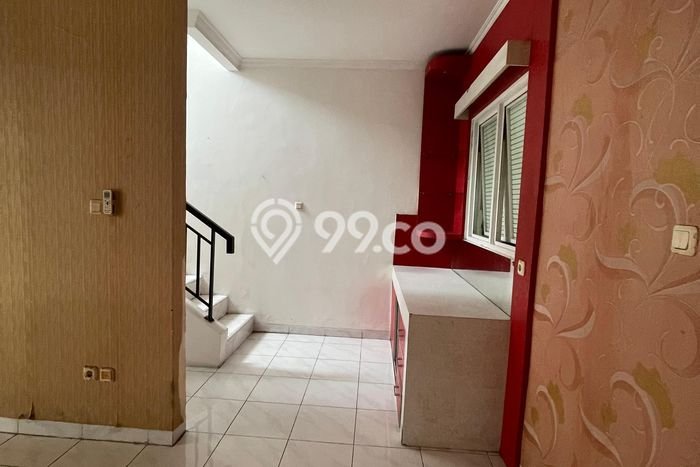 Jarang Ada! Rumah Kontrakan 2 Kamar Bagus Siap Huni Modernland Jarang Ada! Rumah Kontrakan 2 Kamar Bagus Siap Huni Modernland