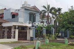 Rumah Luxury Modern Tanpa Renovasi di Jatiwaringin Bekasi Rumah Luxury Modern Tanpa Renovasi di Jatiwaringin Bekasi