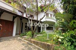 Ready to Use! Luxury House LT 778m2 Desain Modern di Pondok Indah Ready to Use! Luxury House LT 778m2 Desain Modern di Pondok Indah