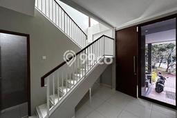 Rumah Kontrakan Tangerang Selatan LT 120m2 LB 138m2 Kawasan Bintaro Rumah Kontrakan Tangerang Selatan LT 120m2 LB 138m2 Kawasan Bintaro