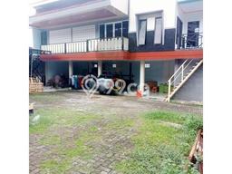 Rumah Strategis Modern Lb 144m2 di Semarang Barat, Semarang Rumah Strategis Modern Lb 144m2 di Semarang Barat, Semarang