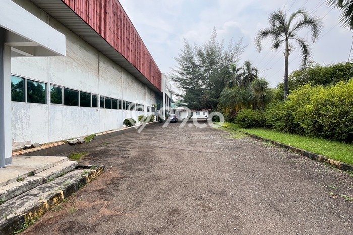Dijual! Pabrik di Jababeka Bekasi LT 8205m2 / LB 4250m2 Kawasan Bisnis Dijual! Pabrik di Jababeka Bekasi LT 8205m2 / LB 4250m2 Kawasan Bisnis