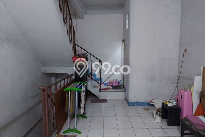 Unit Ruko Dijual di Jakarta Pusat LT 71m2 & LB 270m2 Unit Ruko Dijual di Jakarta Pusat LT 71m2 & LB 270m2