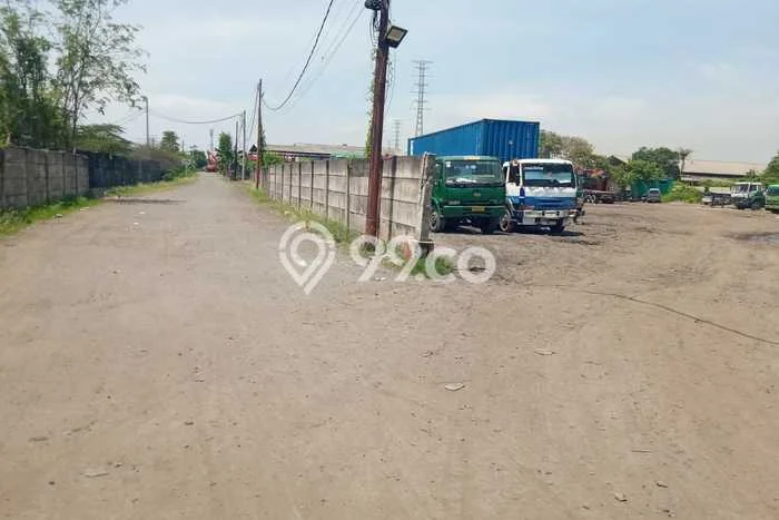 Tanah Strategis Disewakan di Cakung Jakarta Timur Seluas 7000m2 Tanah Strategis Disewakan di Cakung Jakarta Timur Seluas 7000m2