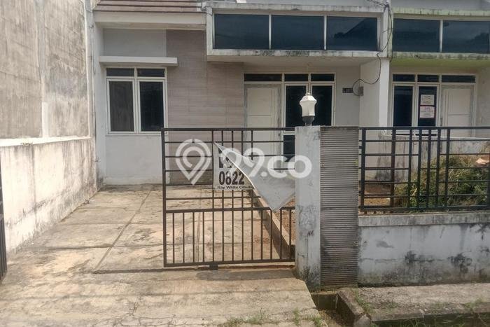 Rumah Sederhana Dijual di Cileungsi 2 Kamar dengan LT 36m2 Rumah Sederhana Dijual di Cileungsi 2 Kamar dengan LT 36m2