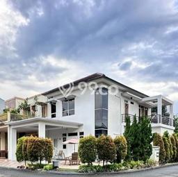 Jual Rumah Luas Megah Dengan View Cantik di Jatiwarna, Bekasi Jual Rumah Luas Megah Dengan View Cantik di Jatiwarna, Bekasi