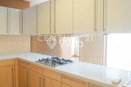 Unit Apartemen Eksklusif Dijual di Kelapa Gading dengan 3 Kamar Tidur Unit Apartemen Eksklusif Dijual di Kelapa Gading dengan 3 Kamar Tidur