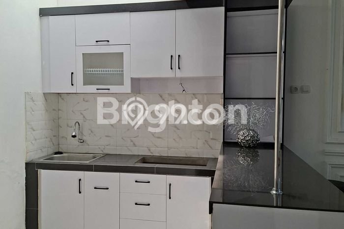 Rumah Modern Minimalis 3 Kamar Bisa Langsung Pindah di Pancoran Mas Rumah Modern Minimalis 3 Kamar Bisa Langsung Pindah di Pancoran Mas