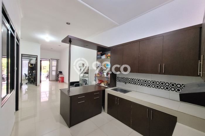 Rumah Modern Cantik 3 KT Bisa Langsung Pindah di Batununggal Rumah Modern Cantik 3 KT Bisa Langsung Pindah di Batununggal