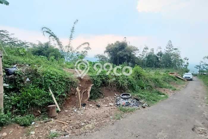 Lahan Kosong Dijual di Bandung Barat dengan Area 2862m2 Lahan Kosong Dijual di Bandung Barat dengan Area 2862m2