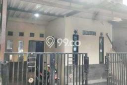 Disewakan! Rumah 3 Kamar Tidur &
2 Kamar Mandi di Cibaduyut, Bandung Disewakan! Rumah 3 Kamar Tidur &
2 Kamar Mandi di Cibaduyut, Bandung