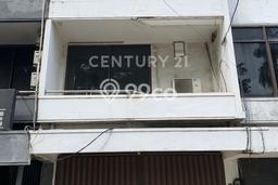 Unit Ruko Dijual di Jakarta Barat LT 157m2 & LB 250m2 Unit Ruko Dijual di Jakarta Barat LT 157m2 & LB 250m2