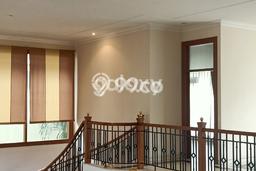 Dijual Rumah Luas Elegan Dengan View Eksklusif di Sukomanunggal, Surabaya Dijual Rumah Luas Elegan Dengan View Eksklusif di Sukomanunggal, Surabaya