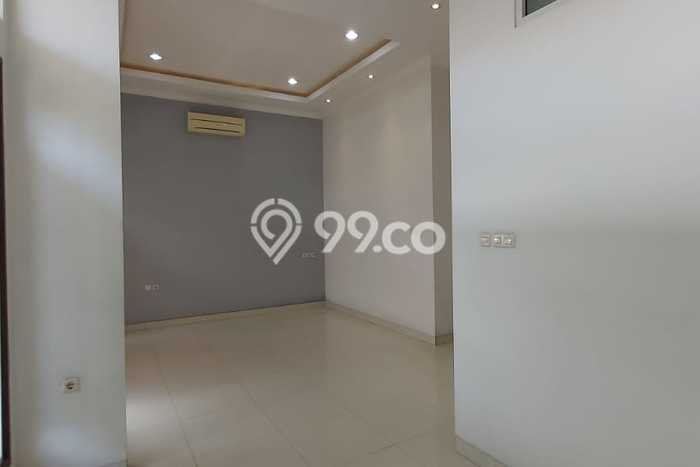 Dijual Rumah Mewah Elegan Dengan View Cantik di Sunrise Garden, Jakarta Barat Dijual Rumah Mewah Elegan Dengan View Cantik di Sunrise Garden, Jakarta Barat
