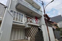 Dijual Rumah Mewah Elegan Dengan View Cantik di Sunrise Garden, Jakarta Barat Dijual Rumah Mewah Elegan Dengan View Cantik di Sunrise Garden, Jakarta Barat