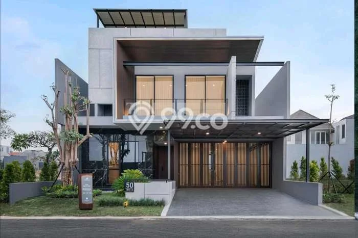 Jual Rumah Luas Megah Dengan View Eksklusif di Citraland, Surabaya Jual Rumah Luas Megah Dengan View Eksklusif di Citraland, Surabaya