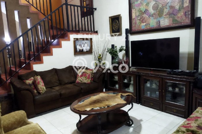 PENAWARAN TERBAIK! Rumah Strategis di , Luas 525m2m² LB 300m2m² PENAWARAN TERBAIK! Rumah Strategis di , Luas 525m2m² LB 300m2m²