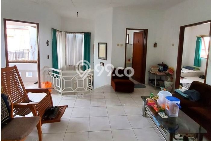 Jual Rumah Luas Megah Dengan View Eksklusif di Sariwangi, Bandung Jual Rumah Luas Megah Dengan View Eksklusif di Sariwangi, Bandung