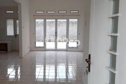 Disewakan Cepat Rumah Kondisi Bagus di Kawasan Kota Baru Parahyangan, Bandung Disewakan Cepat Rumah Kondisi Bagus di Kawasan Kota Baru Parahyangan, Bandung