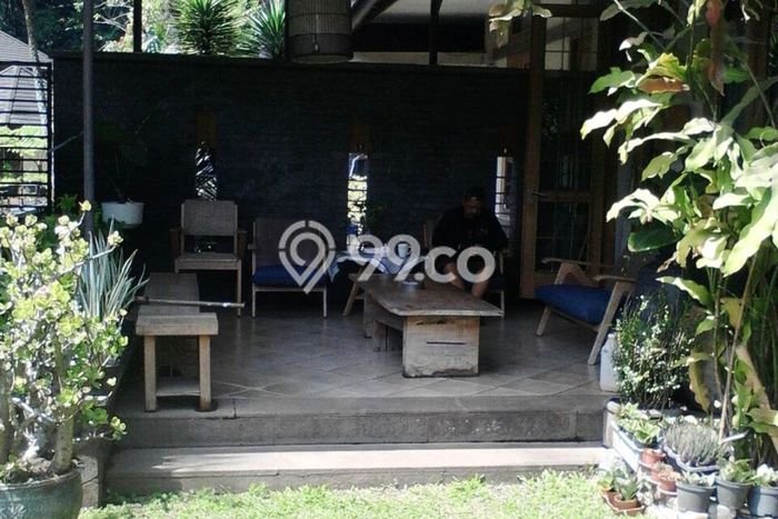 Dijual Cepat! Vila di , Area 745m2m², Kawasan Prospektif dengan potensi naik Dijual Cepat! Vila di , Area 745m2m², Kawasan Prospektif dengan potensi naik