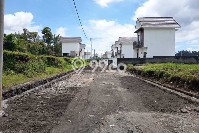 Jual Rumah Bagus Siap Huni LB 36m2 di Cisarua, Bandung Barat Jual Rumah Bagus Siap Huni LB 36m2 di Cisarua, Bandung Barat