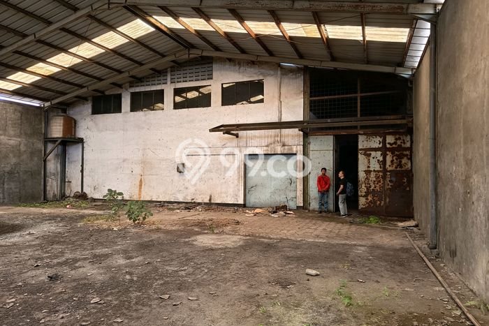 Kantor Dijual di Prime Area Bandung Luas 1115m2 Kantor Dijual di Prime Area Bandung Luas 1115m2