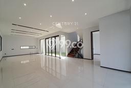 For Sale! Premium House LT 240m2 Desain Elegan di Setra Duta For Sale! Premium House LT 240m2 Desain Elegan di Setra Duta