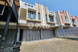 Unit Ruko Dijual di Bandung LT 117m2 & LB 135m2 Unit Ruko Dijual di Bandung LT 117m2 & LB 135m2