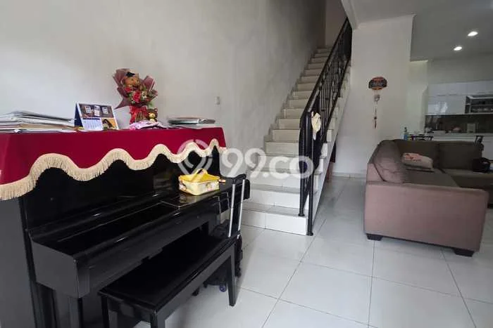 Disewakan Hunian Konsep Modern di Kelapa Gading Jakarta Utara dengan 3 KT Disewakan Hunian Konsep Modern di Kelapa Gading Jakarta Utara dengan 3 KT