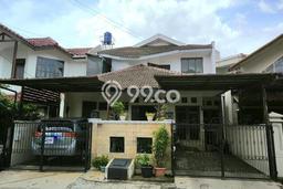 Ready to Use! Luxury House LT 180m2 Desain Elegan di Lebak Bulus Ready to Use! Luxury House LT 180m2 Desain Elegan di Lebak Bulus