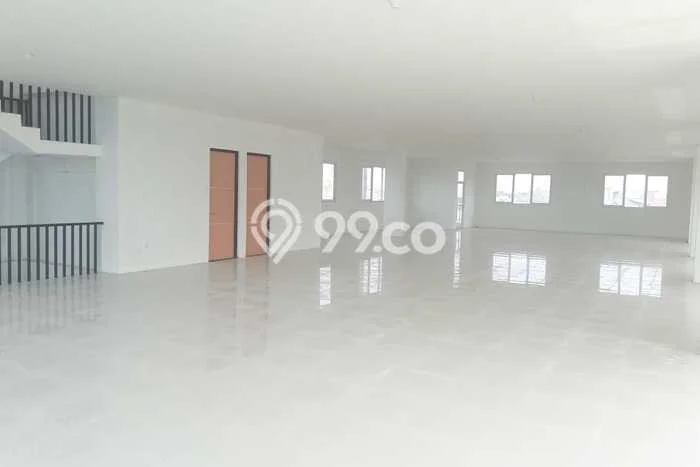 Unit Kantor Dijual di Matraman Jakarta Timur 2107m2 Unit Kantor Dijual di Matraman Jakarta Timur 2107m2