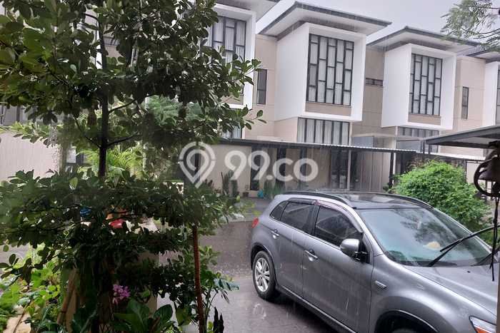 Rumah Luxury Best Location di Jakarta Timur, DKI Jakarta Rumah Luxury Best Location di Jakarta Timur, DKI Jakarta