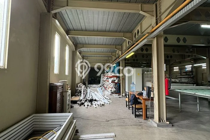 Ruko untuk Disewa di Pusat Tangerang Luas Bangunan 1760m2 Ruko untuk Disewa di Pusat Tangerang Luas Bangunan 1760m2