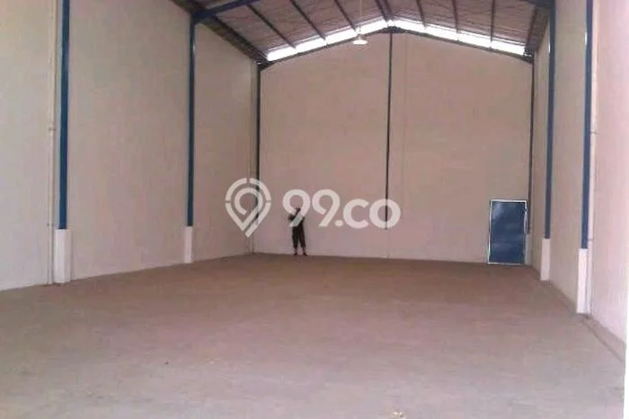 For Rent Gudang Kawasan Rorotan, Luas 240m², Area Komersial For Rent Gudang Kawasan Rorotan, Luas 240m², Area Komersial