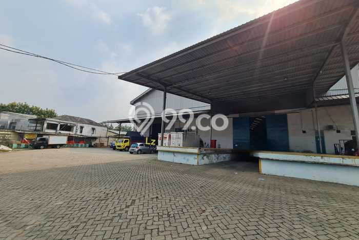 Gudang Disewakan di Kawasan Ramai Ciracas, Jakarta Timur Gudang Disewakan di Kawasan Ramai Ciracas, Jakarta Timur