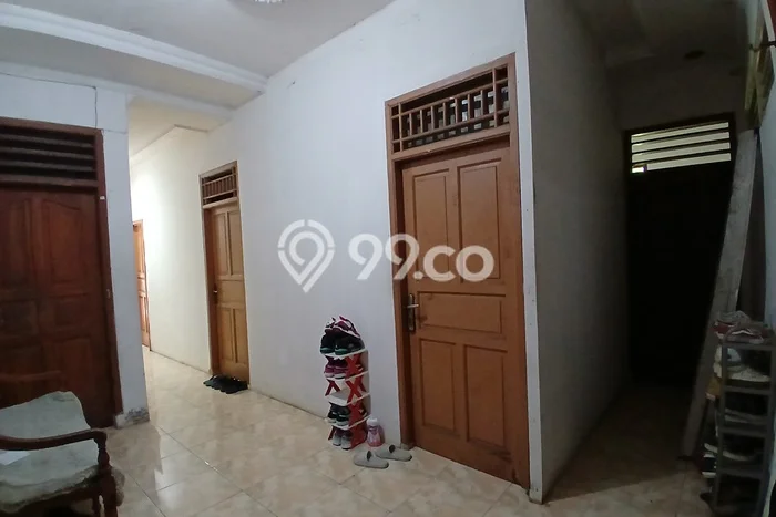 Kost untuk Dijual di Bendungan Hilir Punya 11 Kamar Kost untuk Dijual di Bendungan Hilir Punya 11 Kamar
