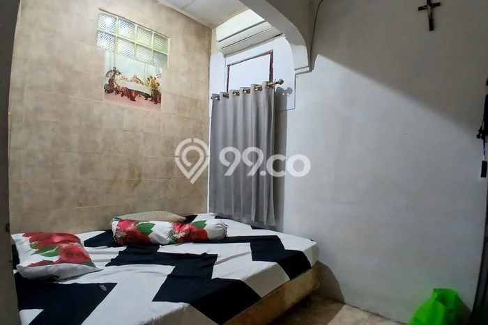 Kost untuk Dijual di Bendungan Hilir Punya 11 Kamar Kost untuk Dijual di Bendungan Hilir Punya 11 Kamar