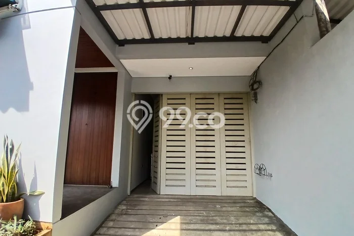 Sewa cepat rumah minimalis lokasi strategis 4 Kamar di Cinere, Depok Sewa cepat rumah minimalis lokasi strategis 4 Kamar di Cinere, Depok