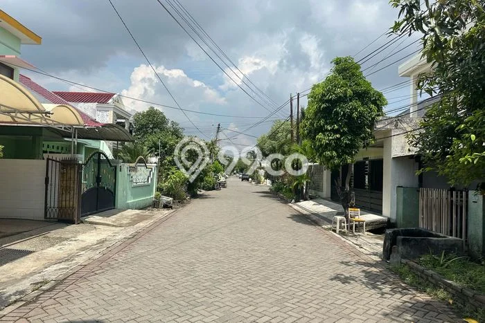 Tanah Dijual Lokasi Rungkut, Surabaya Luas 130m2 Legalitas Aman Tanah Dijual Lokasi Rungkut, Surabaya Luas 130m2 Legalitas Aman