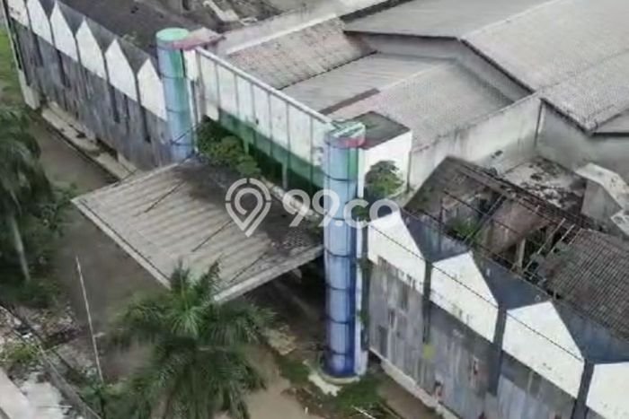 Untuk Dijual! Gudang di Tanah Sareal Bogor LT 8000m2 / LB 19000m2 Kawasan Bisnis Untuk Dijual! Gudang di Tanah Sareal Bogor LT 8000m2 / LB 19000m2 Kawasan Bisnis