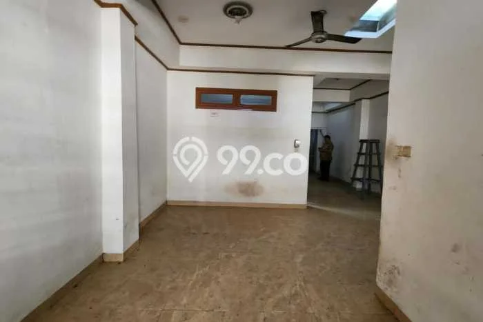 Rumah Strategis Minimalis Lb 98m2 di Gambir, Jakarta Pusat Rumah Strategis Minimalis Lb 98m2 di Gambir, Jakarta Pusat