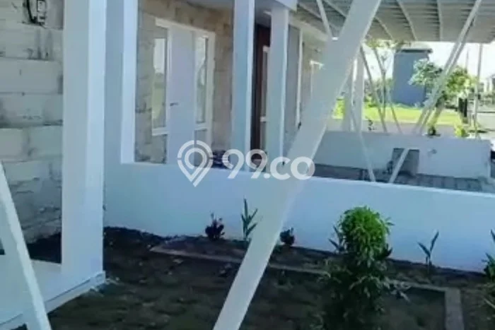 Rumah Modern Minimalis 2 Kamar Siap Huni di Candi Rumah Modern Minimalis 2 Kamar Siap Huni di Candi