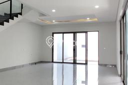 Dijual Rumah Mewah Megah Dengan View Cantik di Pondok Hijau, Bandung Dijual Rumah Mewah Megah Dengan View Cantik di Pondok Hijau, Bandung