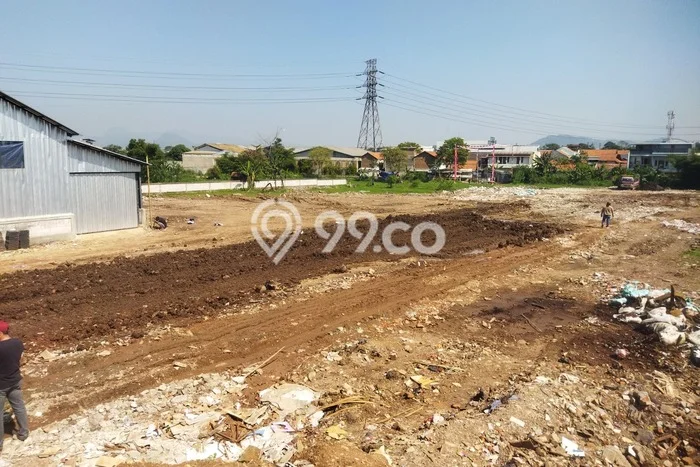 Tanah Disewakan Lokasi Holis Cigondewah Bandung Luas 1000m2 Tanah Disewakan Lokasi Holis Cigondewah Bandung Luas 1000m2