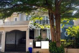 Rumah Luxury Modern Tanpa Renovasi di BSD Puspita Loka Tangerang Rumah Luxury Modern Tanpa Renovasi di BSD Puspita Loka Tangerang