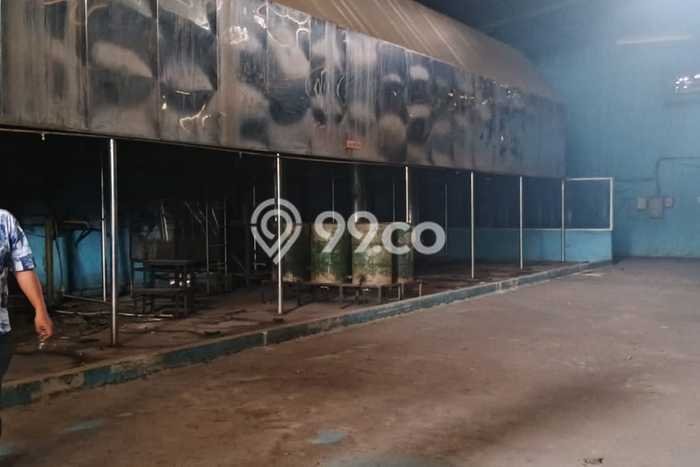 KAWASAN BISNIS! Gudang di Kartasura, Luas 600m², Akses Raya KAWASAN BISNIS! Gudang di Kartasura, Luas 600m², Akses Raya
