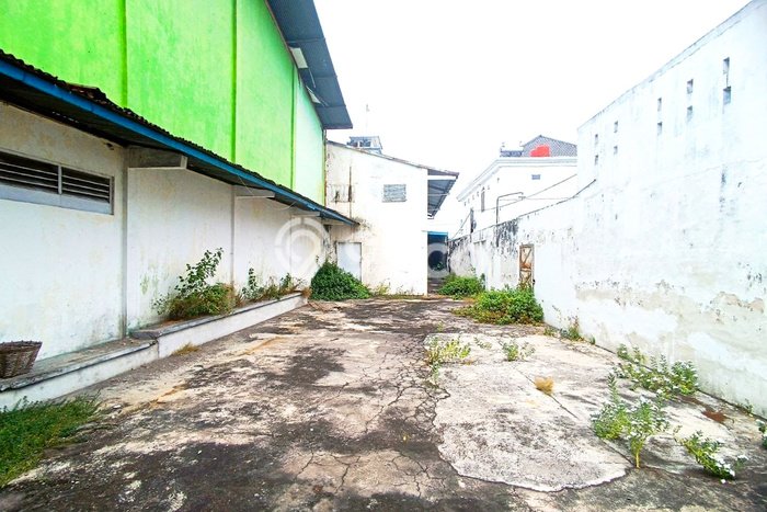 Gudang paling strategis disewakan di Serengan Solo Gudang paling strategis disewakan di Serengan Solo